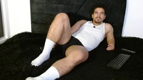 Ian Davis online show from June 5, 3:35 am