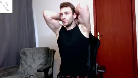 Snapshot of ianandersson27 chatting on February 18, 6:04 am Ian Andersson online show from February 18, 6:04 am