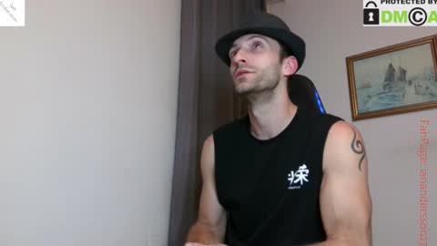 Snapshot of ianandersson27 chatting on September 28, 6:17 pm Ian Andersson online show from September 28, 6:17 pm