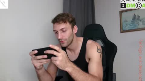 Snapshot of ianandersson27 chatting on October 10, 7:52 pm Ian Andersson online show from October 10, 7:52 pm