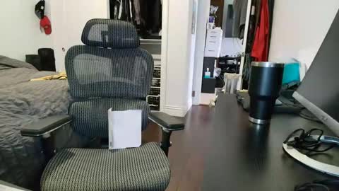 iandaman88 online show from March 28, 7:26 pm