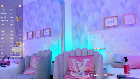 Snapshot of iara_smith_ chatting on March 10, 3:41 pm  iara smith  online show from March 10, 3:41 pm