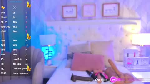 Snapshot of iara_smith_ chatting on February 13, 12:11 pm  iara smith  online show from February 13, 12:11 pm