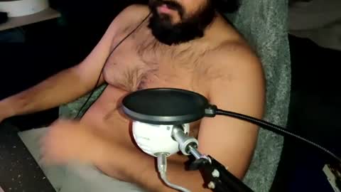 iBear0 online show from June 14, 5:20 am