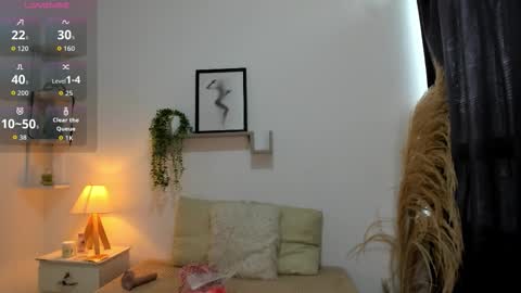 ice_y_abigail online show from November 11, 12:07 pm