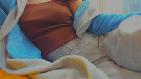 Ice online show from December 22, 1:51 pm