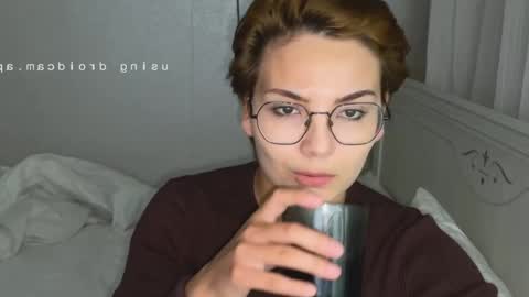 Snapshot of iceeheart chatting on October 2, 5:01 pm Ksenia online show from October 2, 5:01 pm