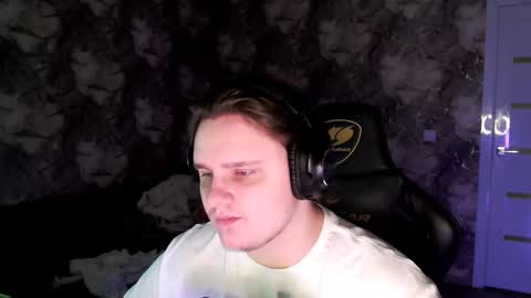 iceger22 online show from February 9, 9:05 am