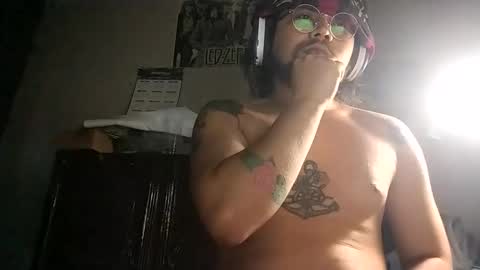 ichigoarrecho online show from October 5, 5:38 am
