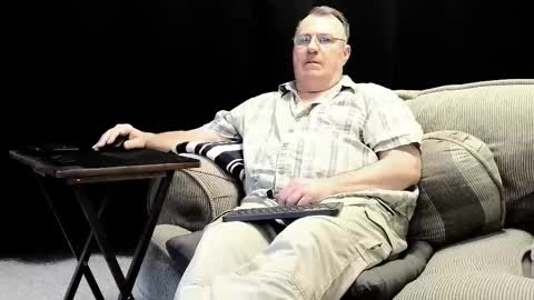 Christopher online show from February 28, 1:15 am