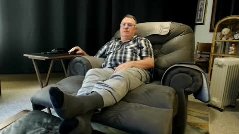 Christopher online show from October 16, 1:05 am