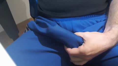 Snapshot of icky_thumps chatting on December 29, 5:42 am icky_thumps online show from December 29, 5:42 am
