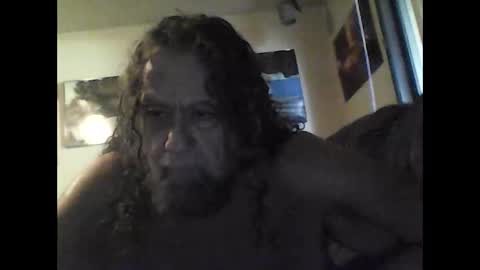 icu2try2xs2 online show from December 13, 8:48 pm