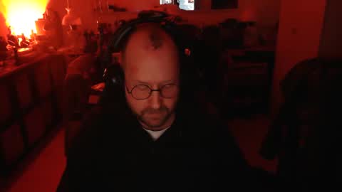 icum4ladies2021 online show from November 28, 6:59 pm