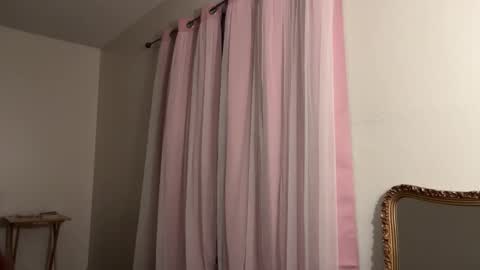 icyalexandra20 online show from April 20, 4:59 am