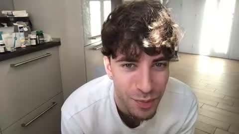 icyninesix online show from February 2, 3:17 pm