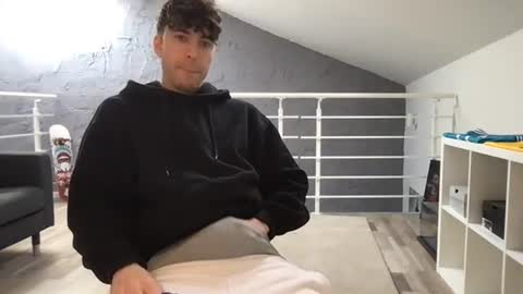 icyninesix online show from February 6, 11:20 am