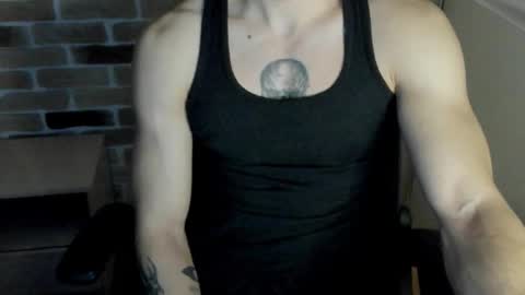 yo online show from October 29, 7:25 pm