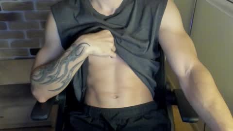 yo online show from October 9, 8:14 pm