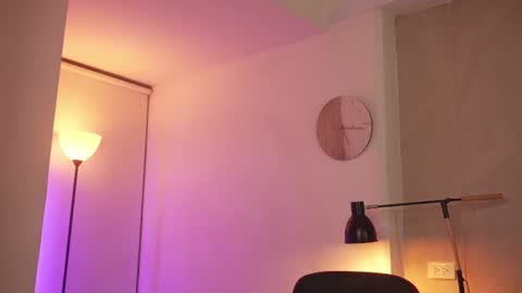 Igor scott online show from July 17, 2:57 am