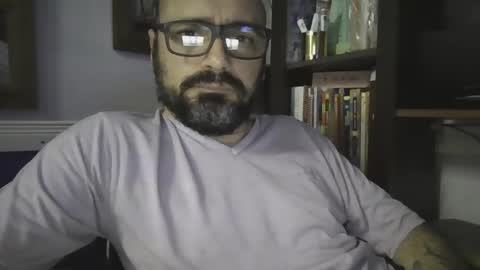 Snapshot of igorargen4 chatting on December 5, 12:25 am igorargen4 online show from December 5, 12:25 am
