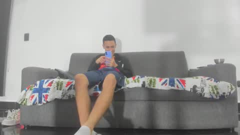 Iham online show from November 15, 4:36 am