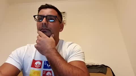 Snapshot of ihtiandar1008 chatting on March 1, 10:21 pm ihtiandar1008 online show from March 1, 10:21 pm