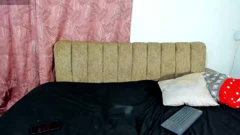 iisabella11 online show from April 22, 7:59 am