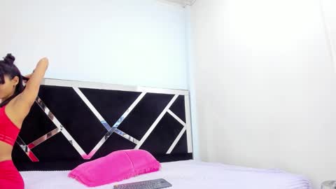 Isabella online show from January 14, 1:08 pm