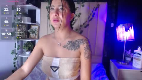 Isa online show from October 10, 6:58 pm