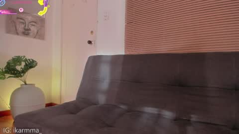 Lua     online show from June 4, 10:05 pm