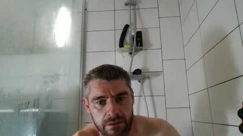 ikercheal online show from April 7, 6:43 pm