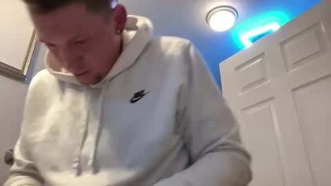 iknowuslut online show from April 21, 7:48 am