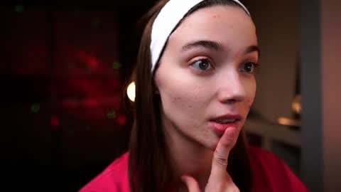 ileanacampbel online show from November 27, 5:37 am