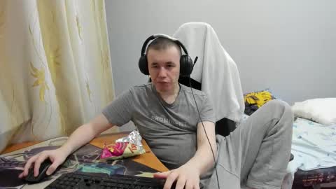 iliaskris online show from October 1, 3:11 pm