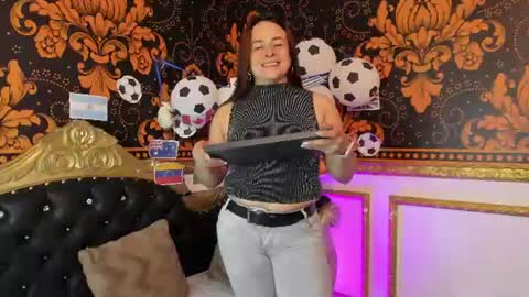 LILY online show from July 6, 11:29 am