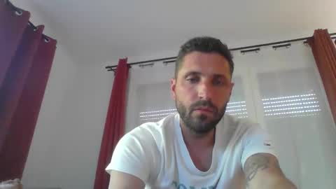 illela1387 online show from April 24, 4:42 pm