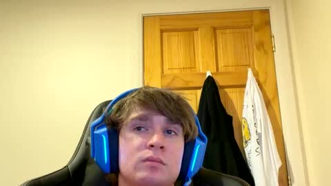 Andreyy online show from March 7, 7:08 am