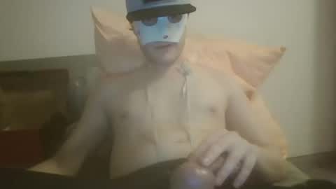 iluvhottenns online show from December 19, 6:56 am