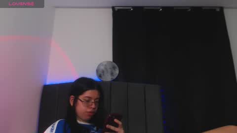 Ily Bea online show from January 13, 2:18 am