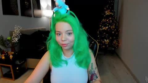 Roxy online show from January 12, 7:43 pm