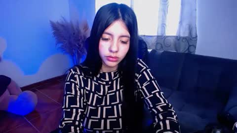 Alyn online show from November 6, 4:54 pm