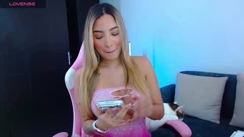 Grecia online show from February 2, 9:22 pm