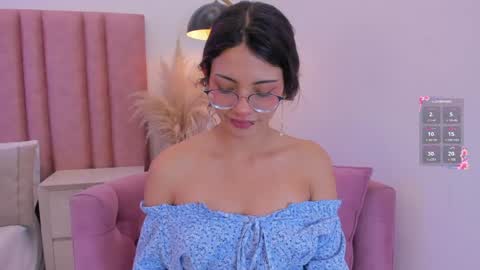 Lilyy  online show from April 18, 1:02 pm