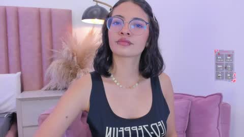 Lilyy  online show from March 31, 1:00 pm