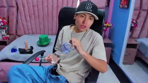 mathias online show from March 11, 8:08 am