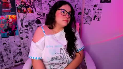 mei mei uwu online show from May 30, 2:21 am