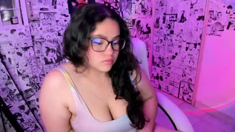 mei mei uwu online show from March 31, 12:22 am