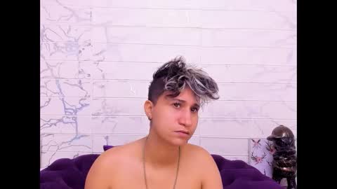 im_milan_rs online show from February 20, 10:05 am