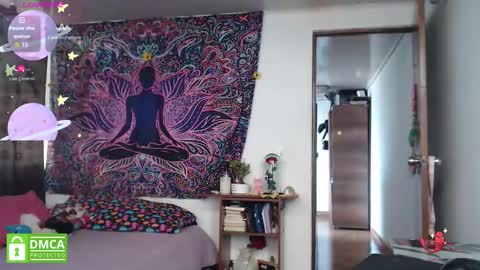 Cutie pie online show from November 5, 5:04 pm